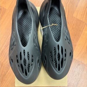 Yeezy Black Foam Runners